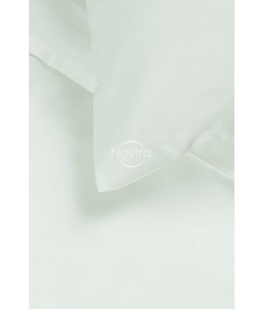 Baltas drobės užvalkalas antklodei