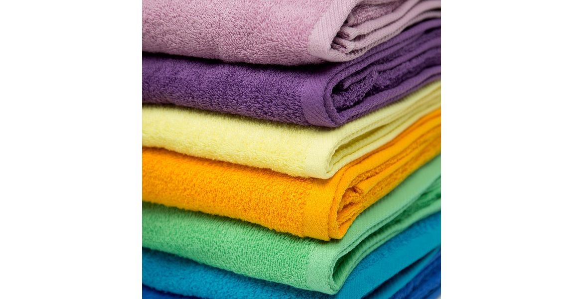 Įvairių spalvių vonios rankšluosčiai | Rankšluosčiai | Nostra
